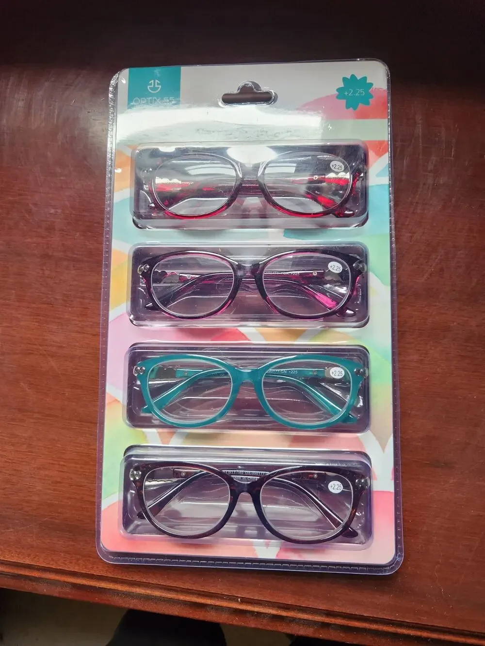 Optic 55 women's reading glasses +2.25 pack of 4 unopened new